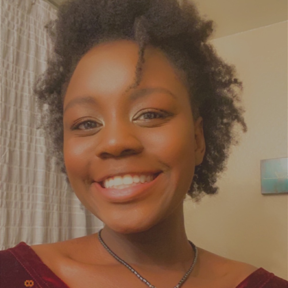 Meet your Posher, Tia